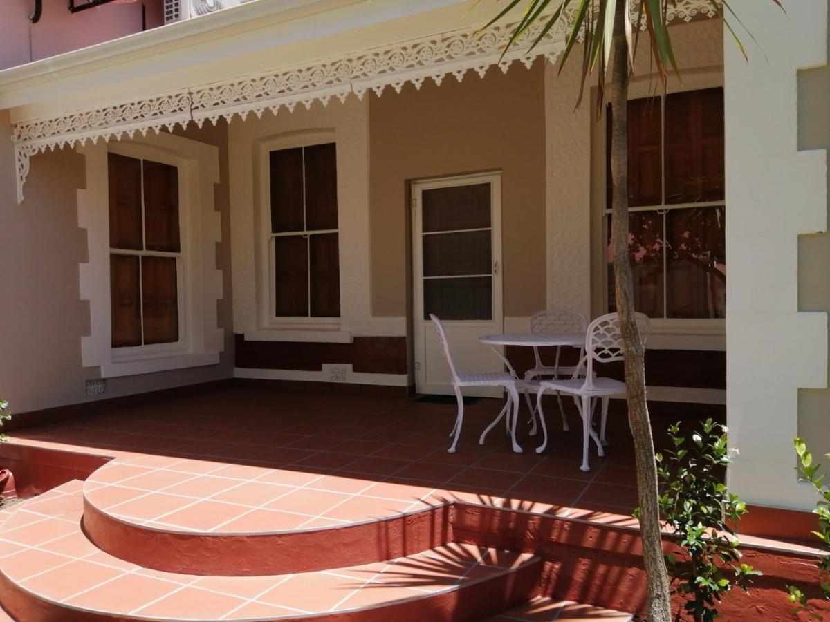 Monte Rosa Guesthouse 罗森维尔 外观 照片