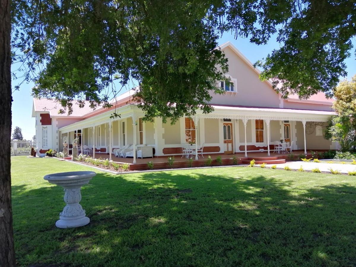 Monte Rosa Guesthouse 罗森维尔 外观 照片