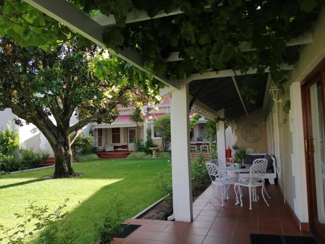 Monte Rosa Guesthouse 罗森维尔 外观 照片